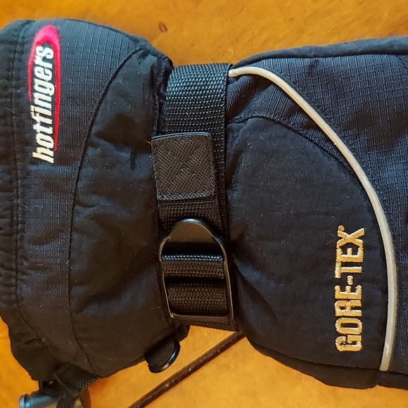 HOTFINGERS | GORE-TEX | GLOVES | SIZE MEDIUM - Picture 3 of 5
